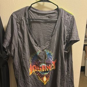 Journey tee shirt size three